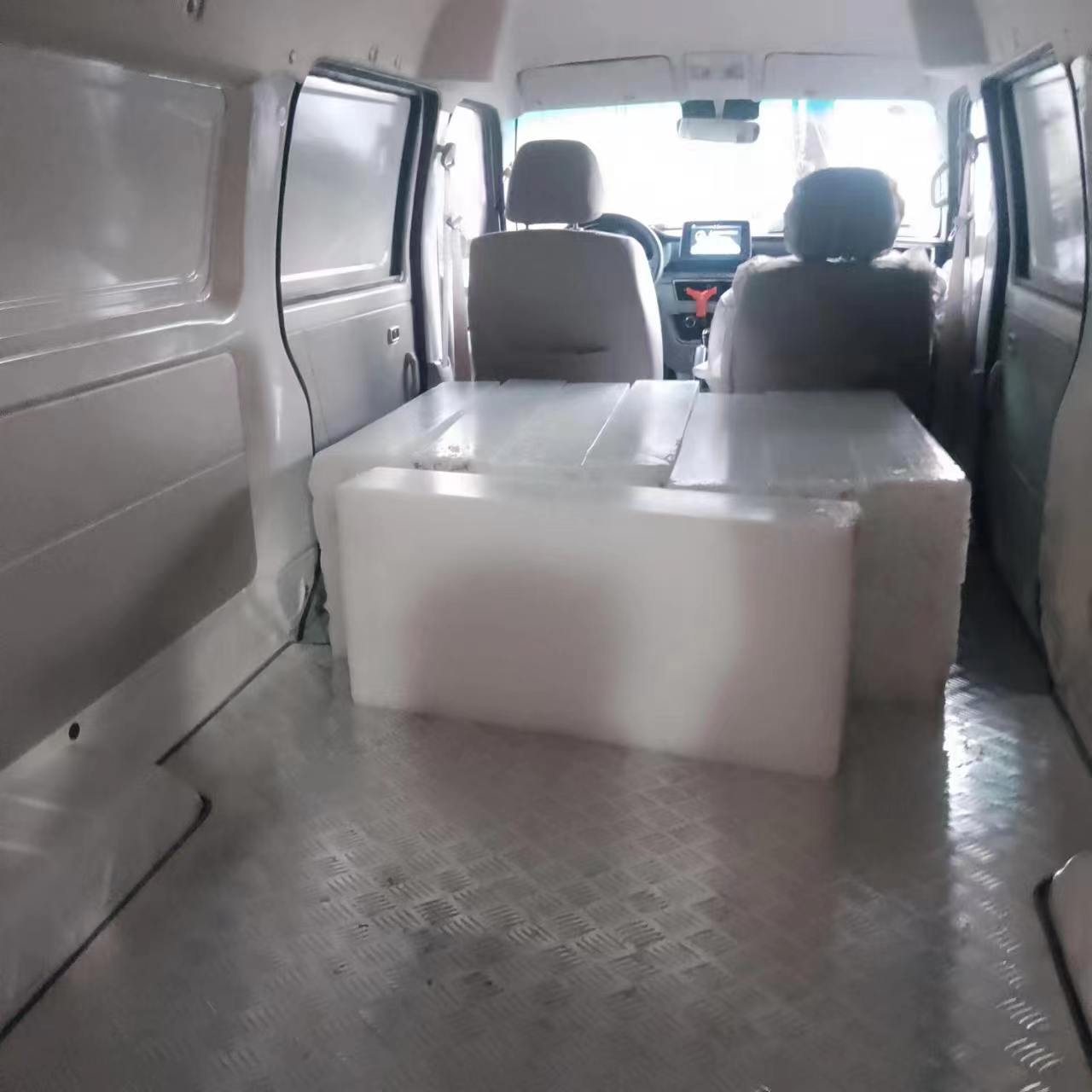 工业降温的大冰块-渝北良臣制冰厂